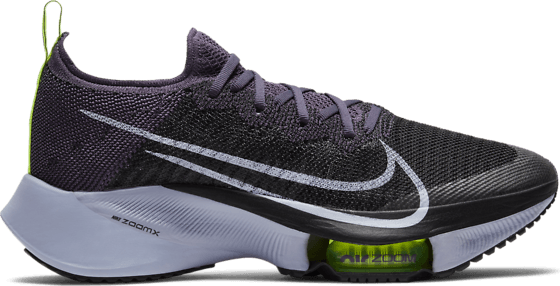 NIKE W NIKE AIR ZOOM TEMPO NEXT% FK på stadium.se