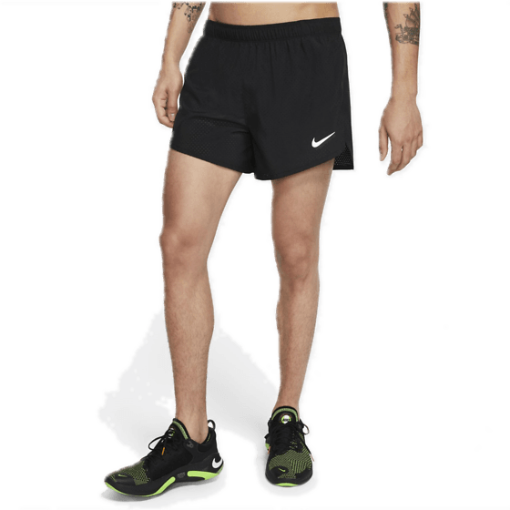 NIKE M NK DF FAST 4IN SHORT på stadium.se